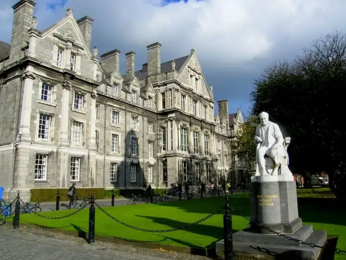 أهم الأنشطة السياحية في أيرلندا