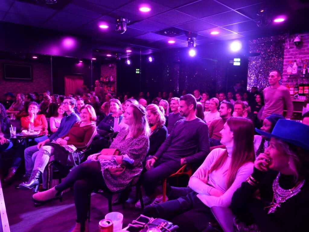 نادي Don-K للكوميديا