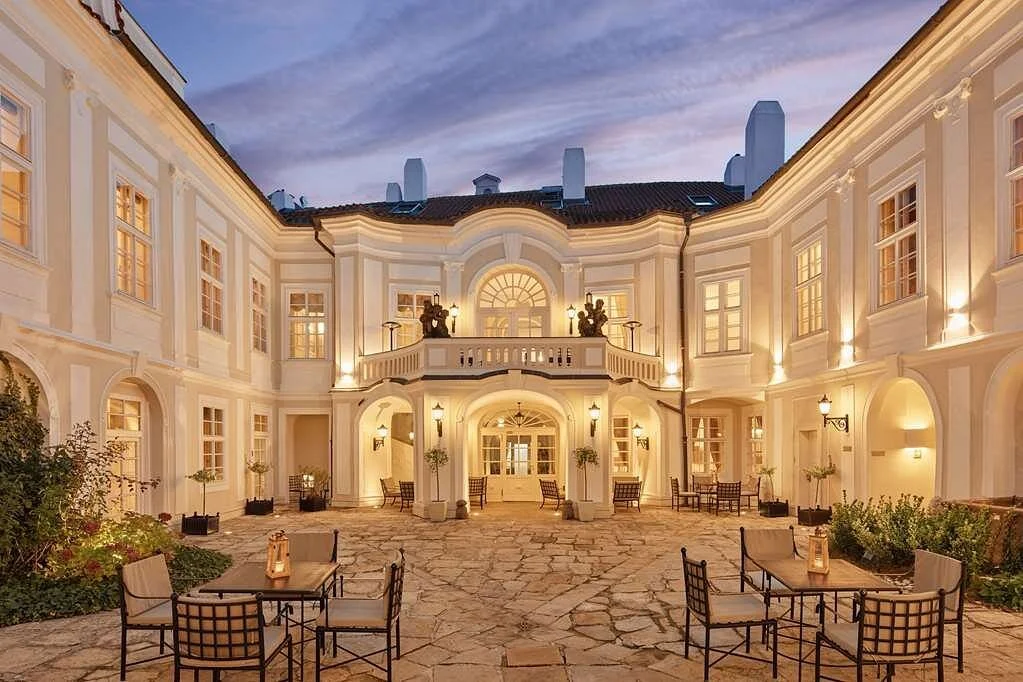 موزارت براغ